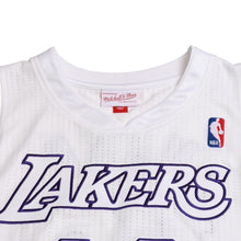 画像をギャラリービューアに読み込む, 新品同様品 Mitchell&amp;Ness ミッチェルアンドネス ロサンゼルスレイカーズ 2012 クリスマスデー スティーブナッシュ スウィングマンユニフォーム Lサイズ ホワイト 中古 4a002275