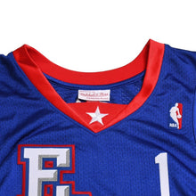画像をギャラリービューアに読み込む, 新品同様品 Mitchell&amp;Ness ミッチェルアンドネス 2004年 NBAオールスターゲーム トレイシーマグレディ イースタンカンファレンス オーセンティックユニフォーム サイズL ブルー レッド 中古 4a002305