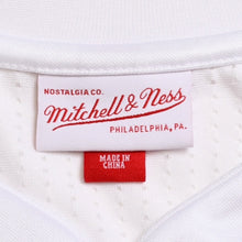 画像をギャラリービューアに読み込む, 新品同様品 Mitchell&amp;Ness ミッチェルアンドネス ロサンゼルスレイカーズ 2012 クリスマスデー スティーブナッシュ スウィングマンユニフォーム Lサイズ ホワイト 中古 4a002275