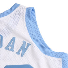 画像をギャラリービューアに読み込む, 新品同様品 Mitchell&amp;Ness ミッチェルアンドネス ノースカロライナ大 マイケルジョーダン ユニフォーム ノースカロライナブルー サイズL 中古 4a002311
