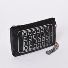 画像をギャラリービューアに読み込む, 極美品 LOUIS VUITTON ルイヴィトン iPadケース M64449 タブレットケース フラグメント ポーチ コラボ 藤原ヒロシ PVC レザー 中古 4a001936