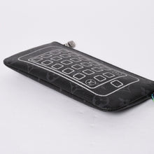 画像をギャラリービューアに読み込む, 極美品 LOUIS VUITTON ルイヴィトン iPadケース M64449 タブレットケース フラグメント ポーチ コラボ 藤原ヒロシ PVC レザー 中古 4a001936