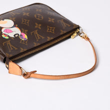 画像をギャラリービューアに読み込む, LOUIS VUITTON ルイヴィトン ポシェット アクセソワール パンダ M51981 モノグラム アクセポ ハンドバッグ 村上隆 美品 中古 4a002394