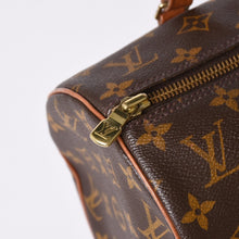 Load image into Gallery viewer, 極美品 LOUIS VUITTON ルイヴィトン パピヨン30 GM ハンドバッグ M51365 モノグラム ゴールド金具 旧型 筒型 美品 中古 4a002326