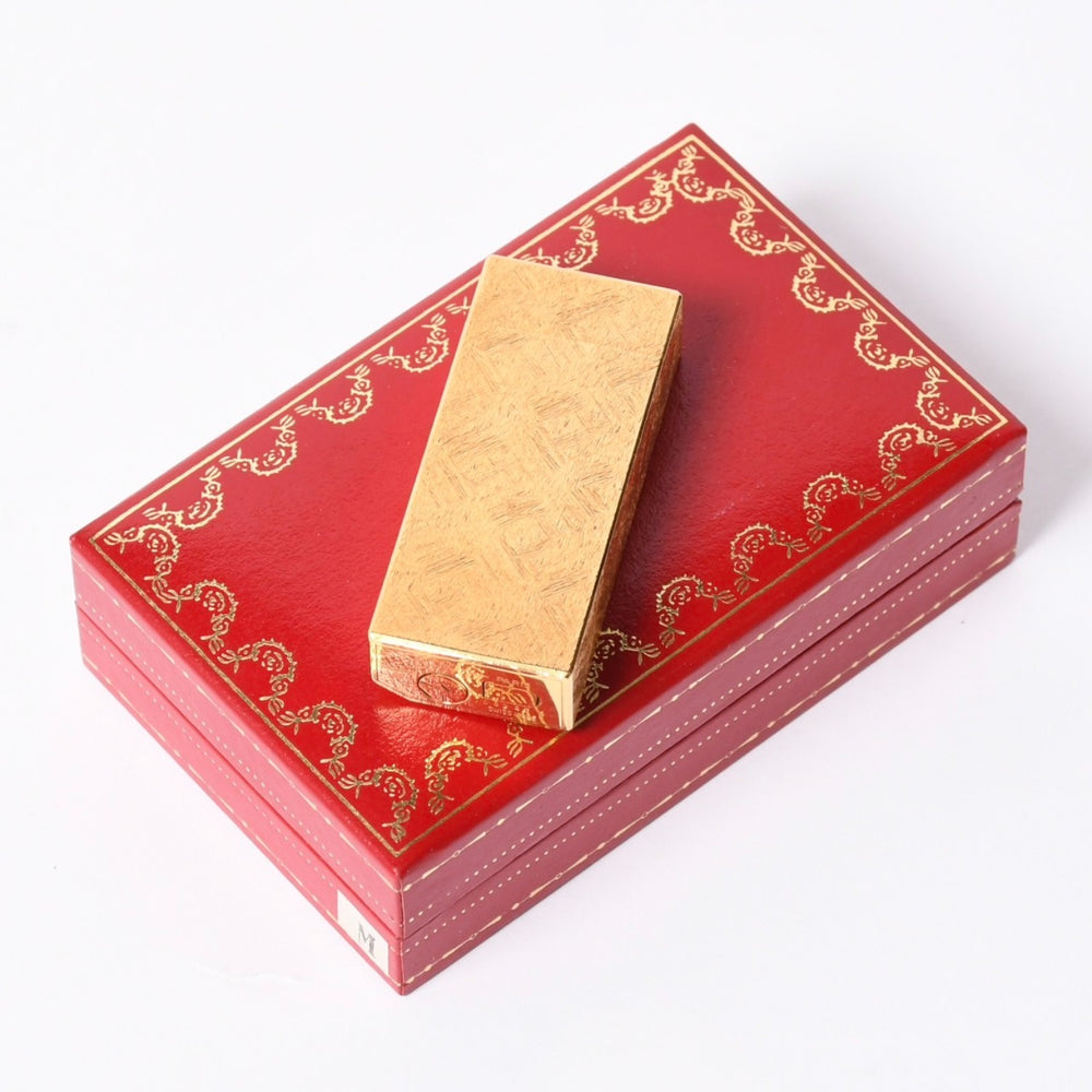 極美品 CARTIER カルティエ les must de Cartier レ マスト ドゥ カルティエ ガスライター ゴールド GP メタル 五角形 中古 4a002333