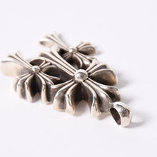 画像をギャラリービューアに読み込む, 極美品 CHROME HEARTS クロムハーツ トリプルクロス 3CH CRS SML 3CH クロス シルバーペンダントトップ シルバー 925 中古 4a002358