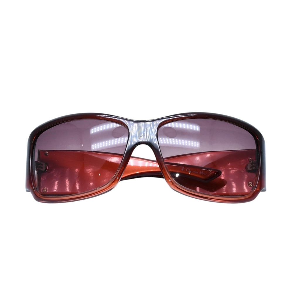 Very Good Condition Christian Dior Shaded 1 Gradient Sunglasses D Logo Brown Bordeaux Gold Hardware Glasses QJPS2 Used 4a002323