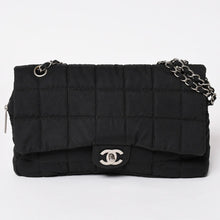 画像をギャラリービューアに読み込む, CHANEL シャネル マトラッセ チョコバー ショルダーバッグ 7番台 ココマーク ナイロン ブラック シルバー金具 美品 中古 4a003361