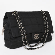 画像をギャラリービューアに読み込む, CHANEL シャネル マトラッセ チョコバー ショルダーバッグ 7番台 ココマーク ナイロン ブラック シルバー金具 美品 中古 4a003361
