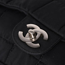 画像をギャラリービューアに読み込む, CHANEL シャネル マトラッセ チョコバー ショルダーバッグ 7番台 ココマーク ナイロン ブラック シルバー金具 美品 中古 4a003361