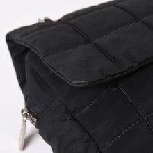画像をギャラリービューアに読み込む, CHANEL シャネル マトラッセ チョコバー ショルダーバッグ 7番台 ココマーク ナイロン ブラック シルバー金具 美品 中古 4a003361