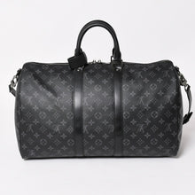 Load image into Gallery viewer, 新品同様 LOUIS VUITTON ルイヴィトン キーポル バンドリエール45 ボストンバッグ M40569 モノグラム エクリプス ブラック 中古 4a003443