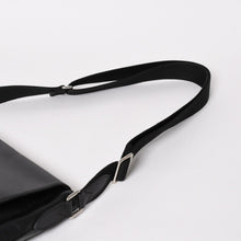 画像をギャラリービューアに読み込む, LOUIS VUITTON ルイ・ヴィトン ショルダーバッグ クリストファー メッセンジャー M58834 シルバー金具 美品 中古 4a002748