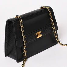 画像をギャラリービューアに読み込む, 極美品 CHANEL シャネル 台形チェーンショルダーバッグ 1番台 ココマーク ラムスキン ブラック ゴールド金具 中古 4a003368