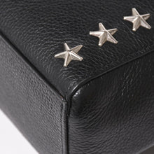 画像をギャラリービューアに読み込む, JIMMY CHOO ジミーチュウ ブラック レザー シルバースタッズ スタースタッズ ハンドバッグ 美品 中古 4a002510