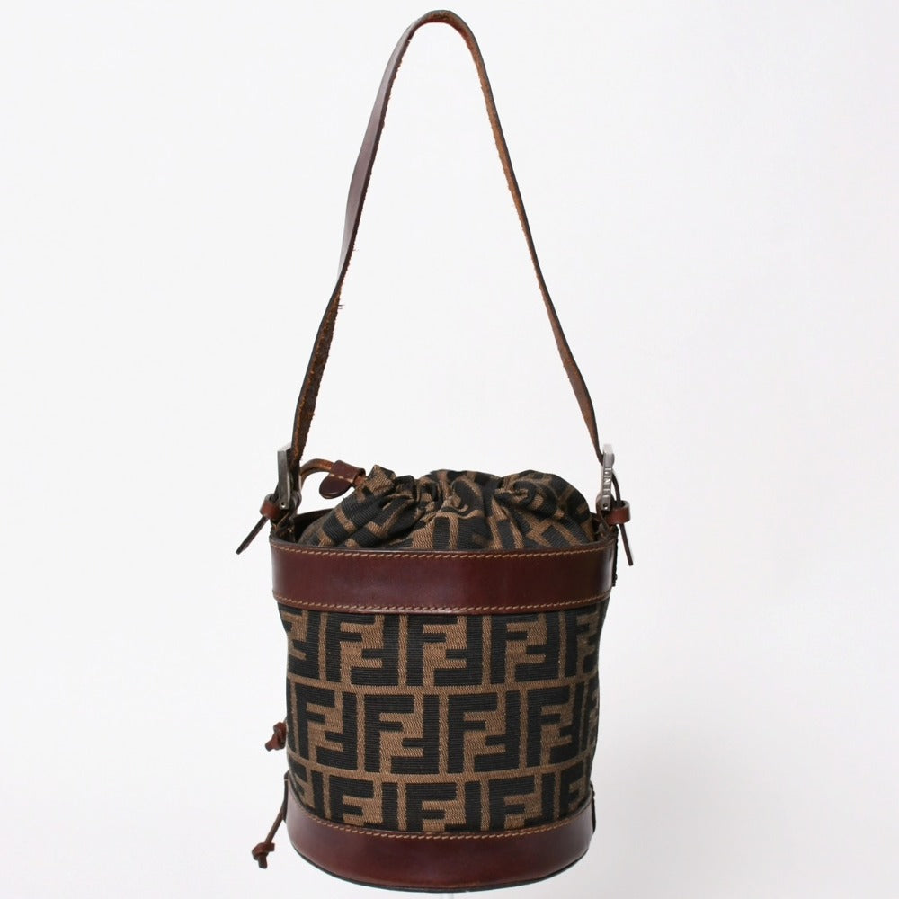 FENDI フェンディ ズッカ柄 バケットバッグ 巾着型ハンドバッグ ショルダーバッグ キャンバス レザー ブラウン シルバー金具 美品 中古 4a002914