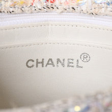 Load image into Gallery viewer, CHANEL シャネル コンフェッテイツイードチェーンショルダーバッグ フラップバッグ アイボリー マルチカラー 4番台 ココマーク シルバー金具 美品 中古 4a003291