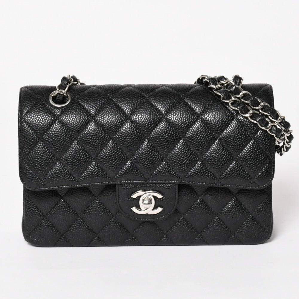 極美品 CHANEL シャネル マトラッセ23 Wフラップ Wチェーンショルダーバッグ 30番台 キャビアスキン ココマーク シルバー金具 中古 4a003533