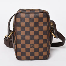 Load image into Gallery viewer, 新品未使用 LOUIS VUITTON ルイヴィトン NIGO 即完売 アマゾン ショルダーバッグ N40768 ダミエジャイアント 中古 4a003287