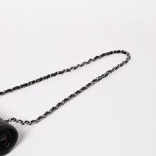 画像をギャラリービューアに読み込む, 極美品 CHANEL シャネル マトラッセ23 Wフラップ Wチェーンショルダーバッグ 30番台 キャビアスキン ココマーク シルバー金具 中古 4a003533