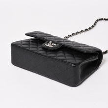 画像をギャラリービューアに読み込む, 極美品 CHANEL シャネル マトラッセ23 Wフラップ Wチェーンショルダーバッグ 30番台 キャビアスキン ココマーク シルバー金具 中古 4a003533