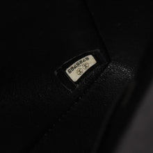 Load image into Gallery viewer, 極美品 CHANEL シャネル チョコバー チェーン ショルダーバッグ ラムスキン 黒×ゴールド レディース 6番台 中古 4a003534