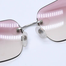 Load image into Gallery viewer, 極美品 CHANEL シャネル リムレス サングラス アイウェア 4017-D c.124/58 サイズ62□17 120 ココマーク ピンク グラデーション 中古 4a003370