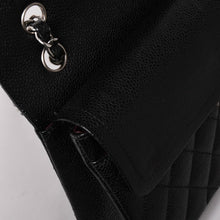 画像をギャラリービューアに読み込む, 極美品 CHANEL シャネル マトラッセ23 Wフラップ Wチェーンショルダーバッグ 30番台 キャビアスキン ココマーク シルバー金具 中古 4a003533