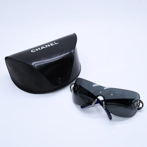 極美品 CHANEL シャネル サングラス アイウェア ココマーク シームレスレンズ ブルーフレーム 4145- c.351/87 中古 4a003380