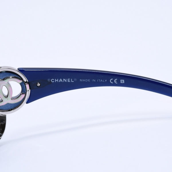 極美品 CHANEL シャネル サングラス アイウェア ココマーク シームレスレンズ ブルーフレーム 4145- c.351/87 中古 4a003380