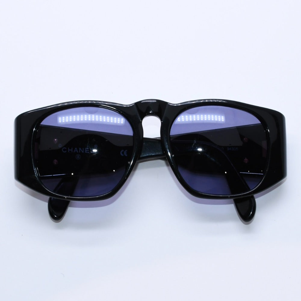 極美品 CHANEL シャネル マトラッセココマークサングラス ブラック アイウェア 01450 94305 メガネ ゴールド金具 中古 4a003377