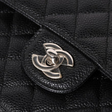 画像をギャラリービューアに読み込む, 極美品 CHANEL シャネル マトラッセ23 Wフラップ Wチェーンショルダーバッグ 29番台 キャビアスキン ココマーク シルバー金具 中古 4a003470