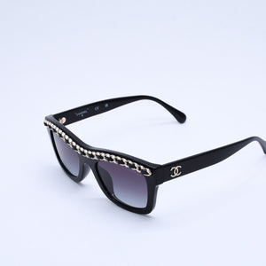 極美品 CHANEL シャネル レクタングル シェイプ サングラス 71626A アイウェア メガネ ブラック シルバー メタルチェーン ココマーク レザー 中古 4a003372