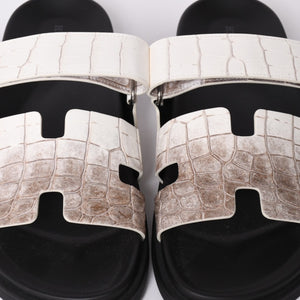 New and unused HERMES Chypre sandals Himalayan Niloticus Matte finish Reference price 1199000 yen Used 4a002114