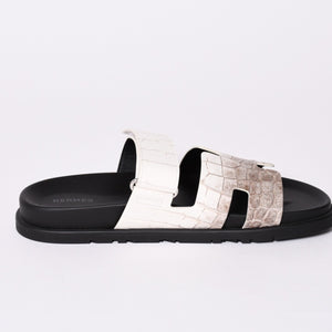 New and unused HERMES Chypre sandals Himalayan Niloticus Matte finish Reference price 1199000 yen Used 4a002114