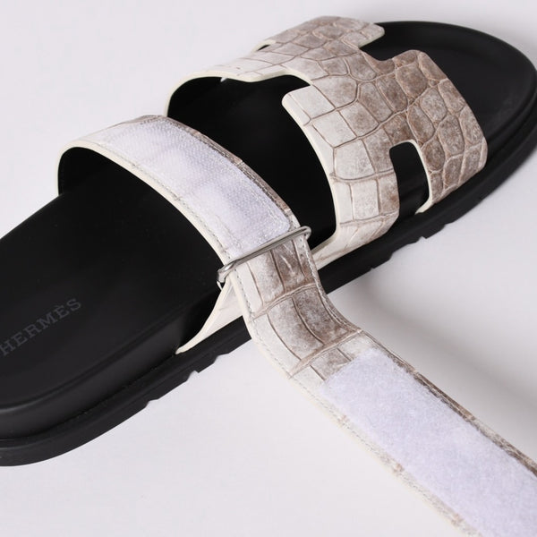 New and unused HERMES Chypre sandals Himalayan Niloticus Matte finish Reference price 1199000 yen Used 4a002114
