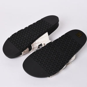 New and unused HERMES Chypre sandals Himalayan Niloticus Matte finish Reference price 1199000 yen Used 4a002114