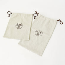 画像をギャラリービューアに読み込む, HERMES エルメス モカシン カーフ ケリーバックル ブラウン 42A シルバー金具 レザー 美品 中古 4a002355