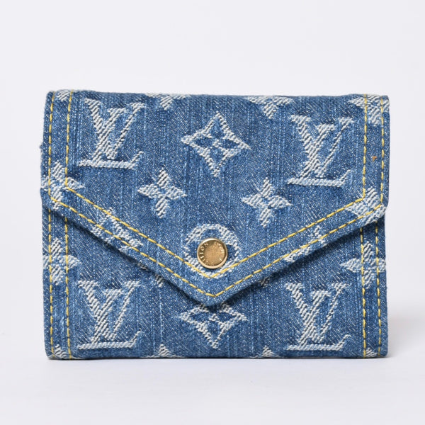 Like new Louis Vuitton trifold wallet monogram denim portefeuille Victorine M13212 blue denim reprint new model used 4a001935