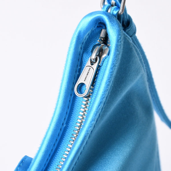 BALENCIAGA バレンシアガ レオポルダ スモールホーボーバッグ ディストレストサテン ラムスキン エンボスロゴ ライトブルー 3WAY 美品 中古 4a002364