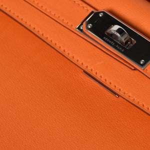 Like new HERMES KELLY CUT Kelly cut handbag Vaux Swift Orange Silver hardware T stamp Used 4a002407