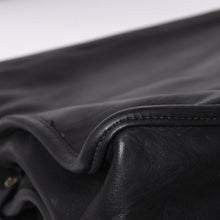 Load image into Gallery viewer, CHROME HEARTS クロムハーツ ショルダーバッグ 2WAY クロスボール ガンスリンガー ダガージップ レザー シエルバー925 美品 中古 4a002371