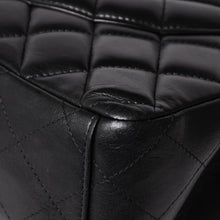 Load image into Gallery viewer, CHANEL シャネル マトラッセ23 Wフラップ Wチェーンショルダーバッグ A2500 1番台 ココマーク ラムスキン ブラック 美品 中古 4a002376