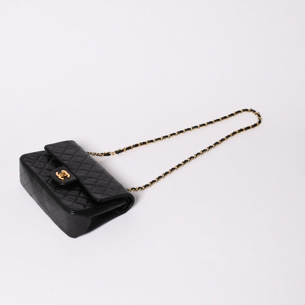 CHANEL シャネル マトラッセ23 Wフラップ Wチェーンショルダーバッグ A2500 1番台 ココマーク ラムスキン ブラック 美品 中古 4a002376
