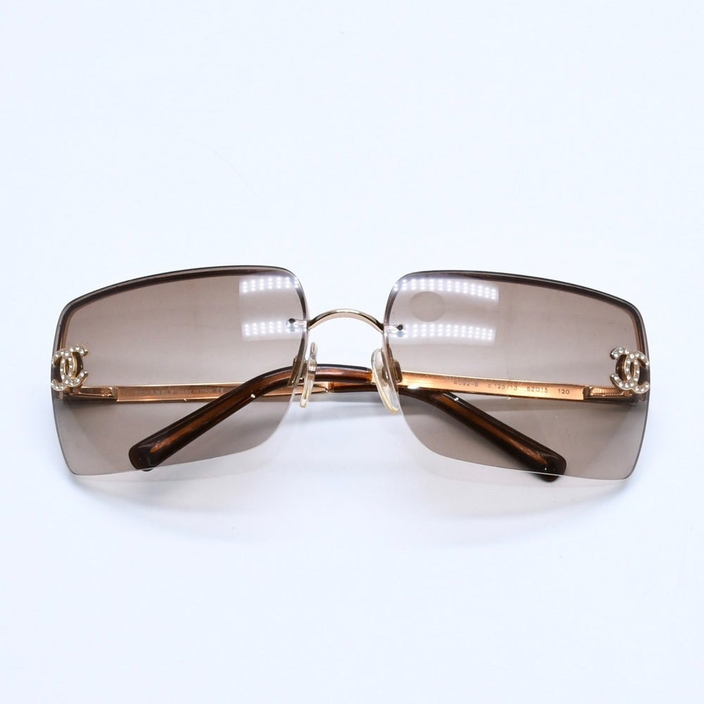 CHANEL Half Rim Sunglasses Eyewear 4092-B c.125/13 Size 62□15 120 Coco Mark Rhinestone Good Condition Used 4a002138