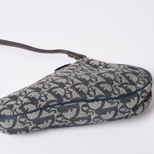 Very Good Condition Christian Dior Trotter Saddle Bag One Shoulder Bag Saddle Pouch MC0031 Navy Used 4a002404