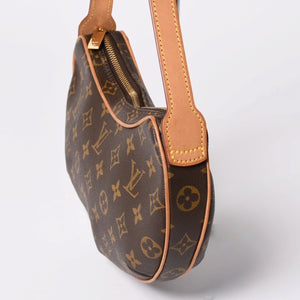 Very Good Condition LOUIS VUITTON One Shoulder Bag Pochette Croissant M51510 PVC Brown Used 4a002518