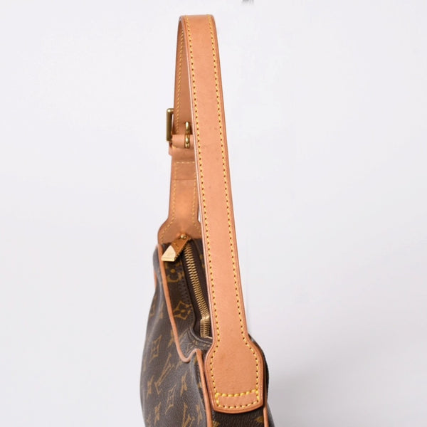 Very Good Condition LOUIS VUITTON One Shoulder Bag Pochette Croissant M51510 PVC Brown Used 4a002518