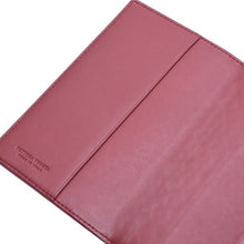 画像をギャラリービューアに読み込む, BOTTEGA VENETA ボッテガヴェネタ PASSPORT CASE パスポートケース イントレチャート レザー レッド 美品 中古 4a002428