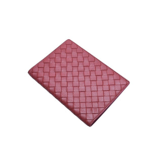 BOTTEGA VENETA ボッテガヴェネタ PASSPORT CASE パスポートケース イントレチャート レザー レッド 美品 中古 4a002428